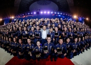 德邦股份跌停，沪股通龙虎榜上净卖出3173.06万元