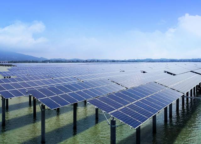 太阳能：拟逾20亿元投建50万千瓦防沙治沙光伏一体化项目