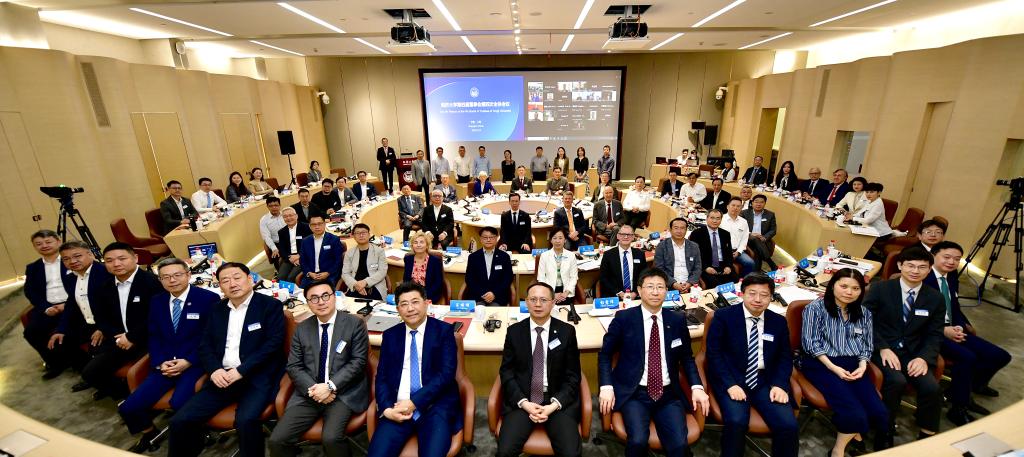 白云电器：8月12日召开董事会会议