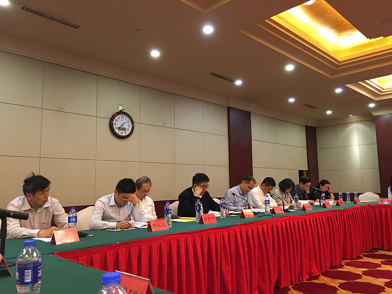 S佳通(600182.SH)：控股股东上层股权结构发生变动