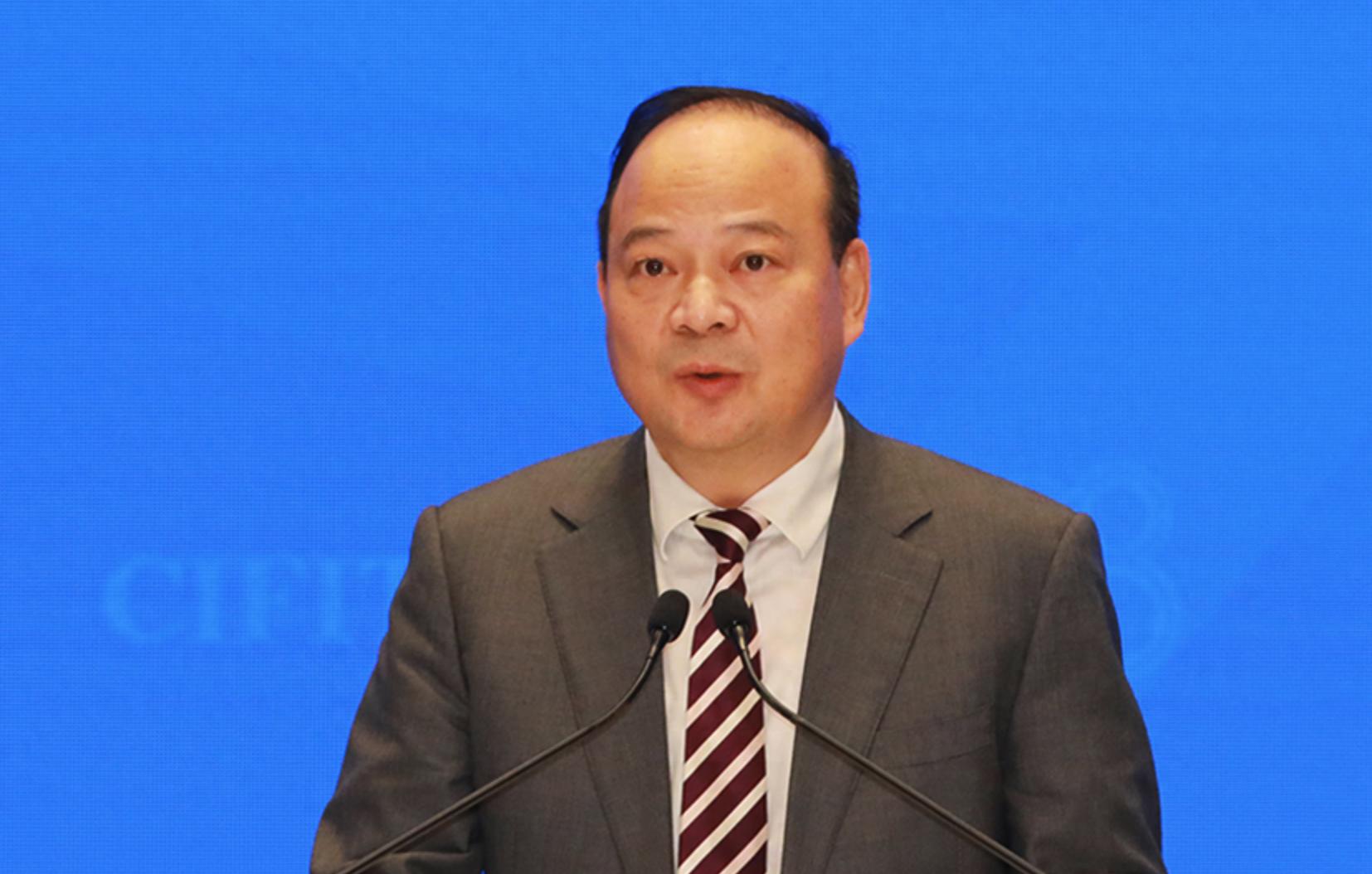 宁德时代董事长、CEO曾毓群宣布：换电电池要走向标准化
