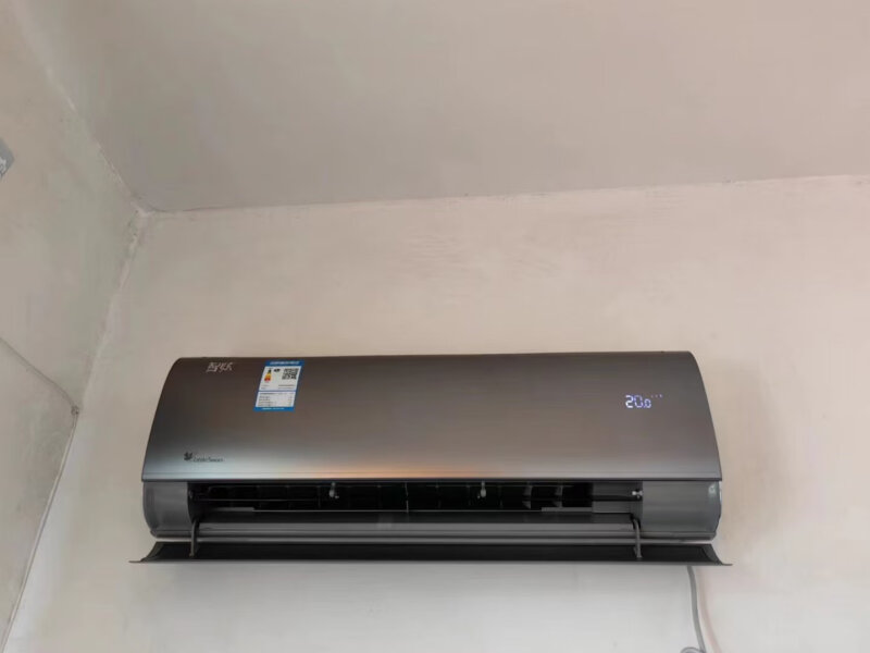 美的集团获得实用新型专利授权：“截止阀和具有其的空调器”