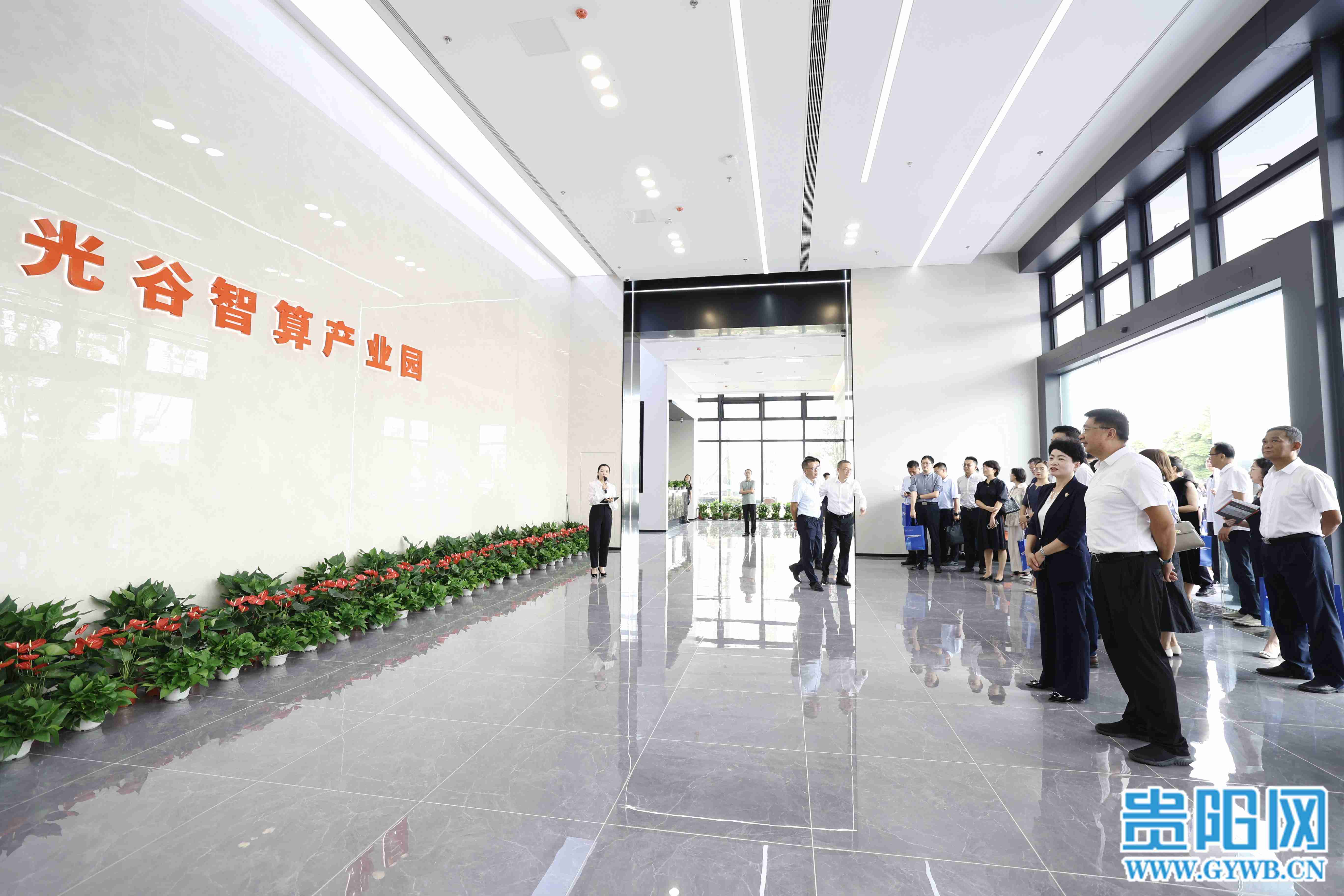 “东数西算”撬动西部城市“上云端”