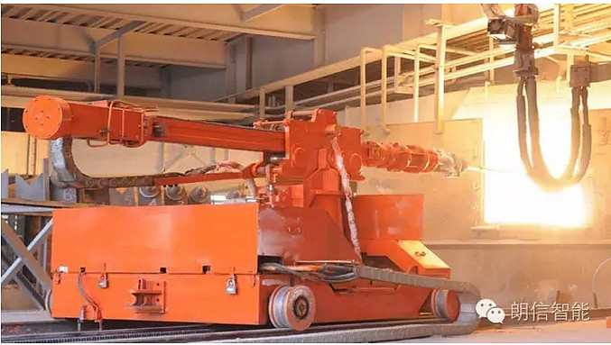 博实股份获得发明专利授权：“一种出炉机器人”