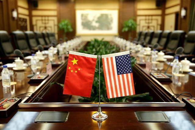 特朗普突然宣布：对墨西哥、欧盟征收30%关税！比特币等下跌，冯德莱恩发声