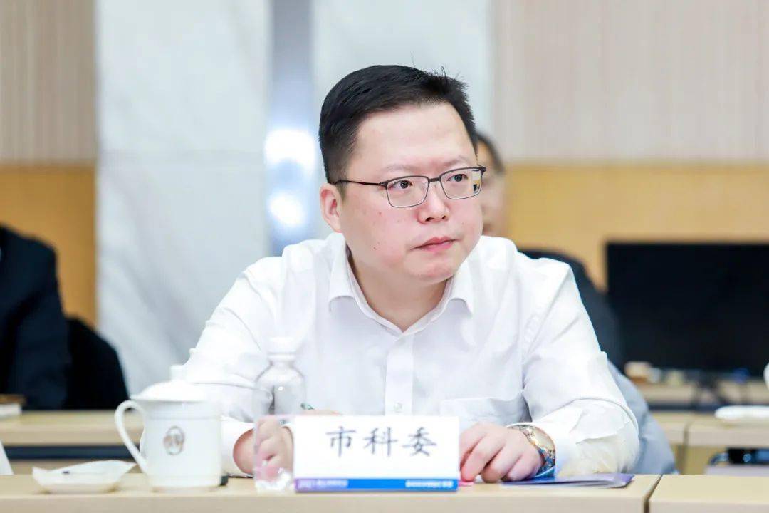 营造“敢于担当、勇于试错”创新生态