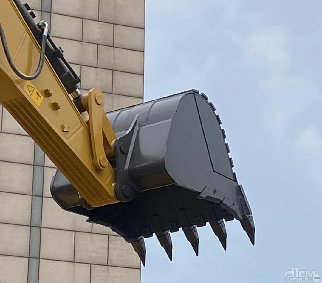 潍柴动力获得发明专利授权：“一种挖掘机热机过程的防熄火控制方法及装置”