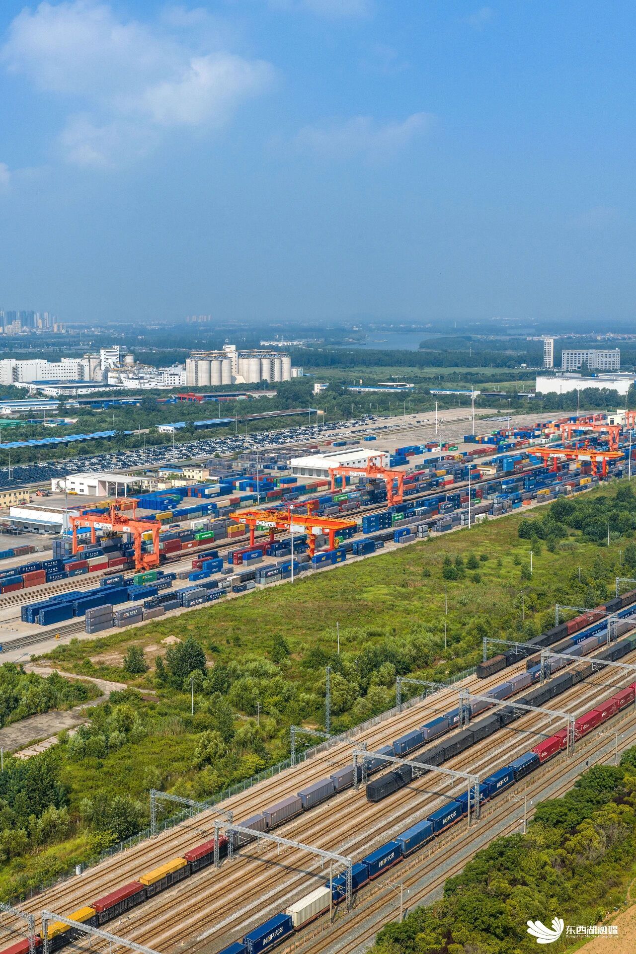 中亚班列（武汉）常态化运行一周年 打造亚欧物流黄金通道