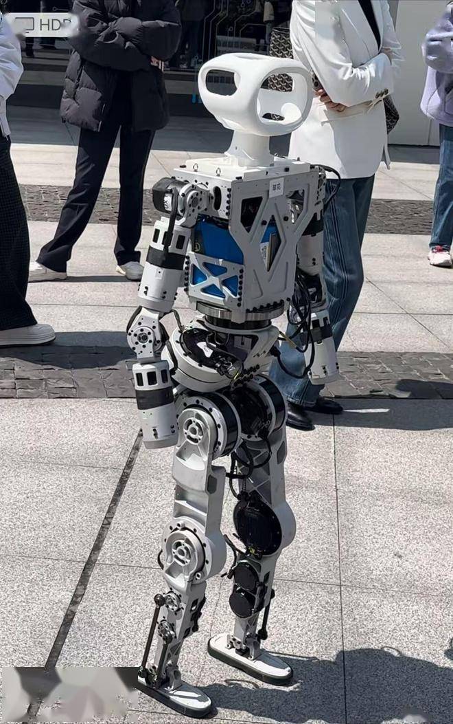 AI与机器人盘前速递丨Kimi K2.6开源模型发布；世界人形机器人运动会8月举办