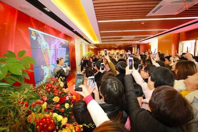 城市24小时 | 东部大省召开市长座谈会，关注这一重要议题