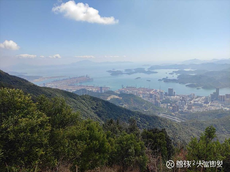 中远海控(01919.HK)5月8日回购235.00万股，耗资3455.35万港元