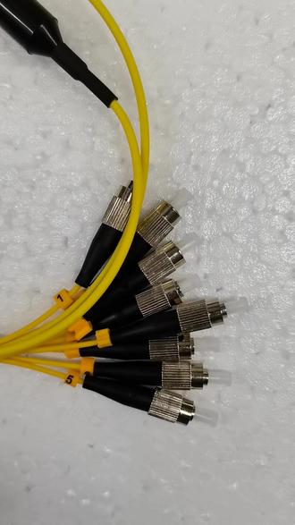 亨通光电获得发明专利授权:“一种耐弯折型多芯MPO连接器及制备方法”