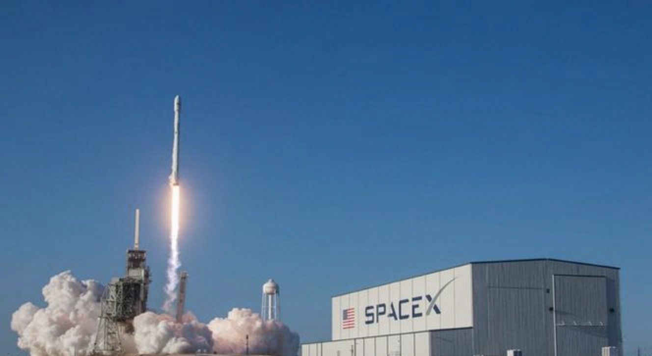 最后关头出问题,SpaceX新一代“星舰”试飞被叫停,马斯克回应!公司已提交招股书,目标估值约1.75万亿美元
