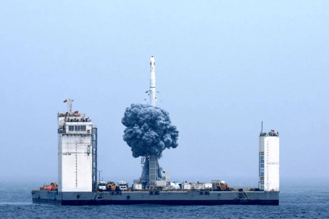 海格通信参加国内首个卫星物联网“天启星座”签约